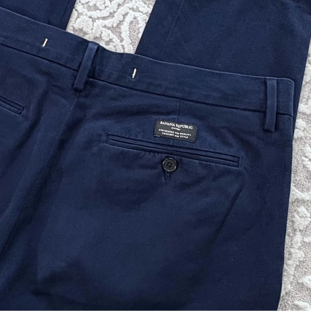 Banana Republic Slim Rapid Movement Chino